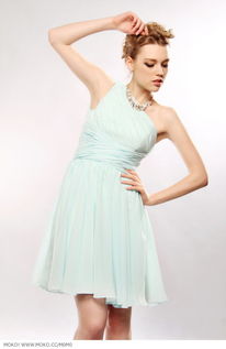 服裝產品與家用電器 現代家庭消費的兩大支柱